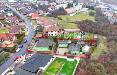 3 DOMY NA JEDNOM POZEMKU RIMAVSKÁ SOBOTA, SOBȎTKA-NA PREDAJ