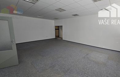 Kancelária 64 m² (52m2 + 12m2) na prenájom - Piešťany, Vajanského