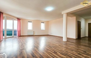 PREDAJ - 2-IZBOVÝ BYT, SLÁDKOVIČOVO-FUČÍKOVA, 100,16M² + BALKÓNY 10,06M²