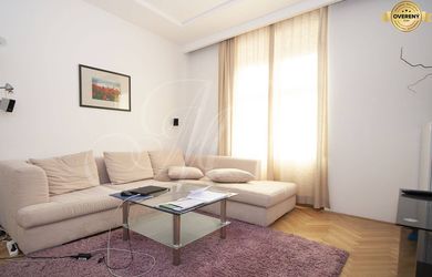 METROPOLITAN │Zariadený 2i byt v tichej lokalite v Starom Meste