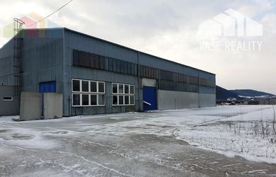 Priemyselný objekt 8000 m2 s halou 991 m2 - Tr. Bohuslavice