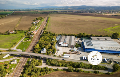 Na prenájom: Rozsiahla skladová hala 5 164 m² v priemyselnej zóne Madunice / Veľké Kostoľany (pri D1)