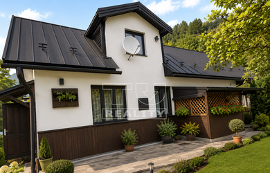 NA PREDAJ RD V KOŠ.ROVNÉ S VÝMEROU POZEMKU 1228M2