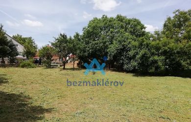 Bez maklérov predám slnečný pozemok v lokalite Kapince ID 104071