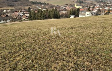 Predaj pozemok Konská 707m2