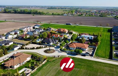POZEMOK so STAVEBNÝM POVOLENÍM – DUNAJSKÁ STREDA/KÚTNIKY