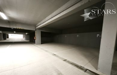 Predaj garážového státia v blízkosti CITY PARK Rovinka a nového Urban Fitness.