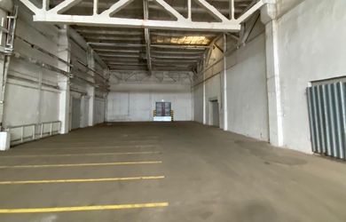 Ponúkame na prenájom skladové priestory v KE - JUH, 580 m2.
