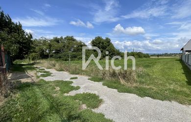 Na predaj, investičný pozemok 8337 m2 na výstavbu rodinných domov vo Zvončíne