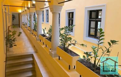 Prenájom kancelárie vo výmere 42 m2 s historickým šarmom a moderným komfortom, Michalská ul., Bratislava – Staré Mesto