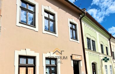 ???? Na predaj: Historický dom s potenciálom v centre Levoče – Košická ulica