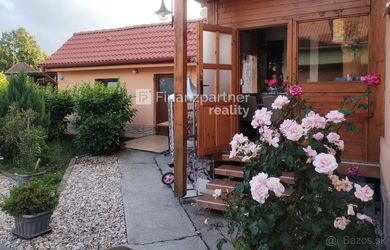 (F001-012PANEa) Rodinný dom v Dunajskej Stredy /Nová znížená cena