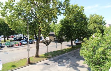 BRANDreal – prenájom 3 izb. tehlového bytu v centre Piešťan s parkovaním