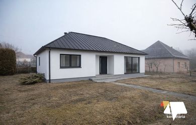 Predaj rodinný dom Sľažany