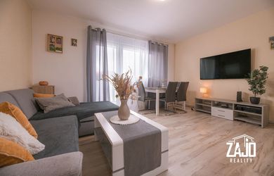 REZERVOVANÉ | 2-izbový byt s lodžiou, Soblahovská ul., Trenčín