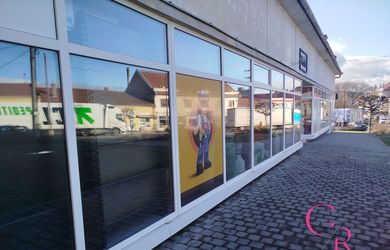 Atraktívne obchodné priestory na prenájom – Šahy