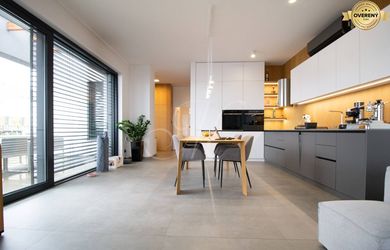 METROPOLITAN │Dizajnový 3i byt na Kolibe s obrovskou terasou