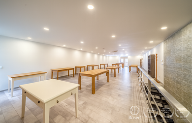 BOSEN | Areál s dostatkom parkovacieho miesta, Bratislava - Nové Mesto, 420 m2 obchodnej plochy + 258 m2 skladovacej plochy