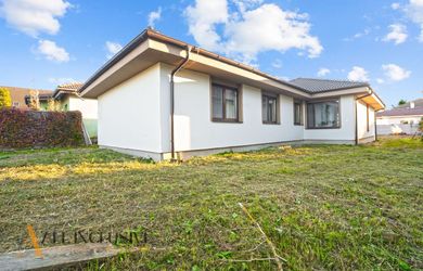 ALL INCLUSIVE | REZERVOVANÉ 5-IZBOVÝ RODINNÝ DOM VO VEĽKEJ PAKE