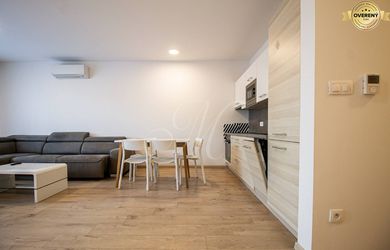REZERVOVANÉ METROPOLITAN │Priestranný 3 izbový byt na prenájom