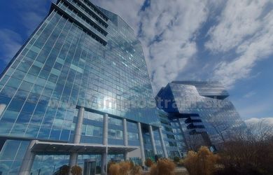 Nadštandardný obchodný priestor 436 m2 na prenájom v objekte Lake Side Park na Tomášikovej ulici v Bratislave
