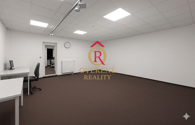 Prenájom Kancelárie 110 m² v centre Ružomberka | samostatný vstup z ulice | parkovanie | 600 € komplet