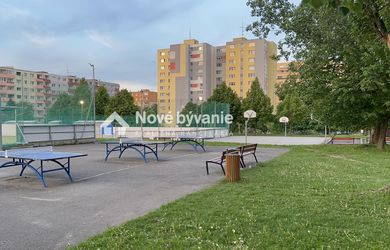 Hľadám na kúpu 3 izb. byt  Bratislava -Dubravka