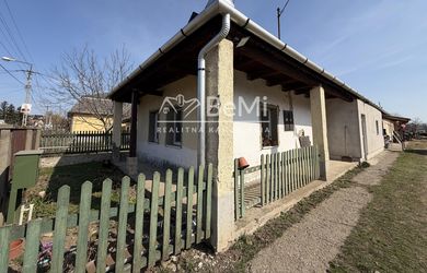 Rodinný dom v obci Forró v Maďarsku s pozemkom 3500m2-Predaj