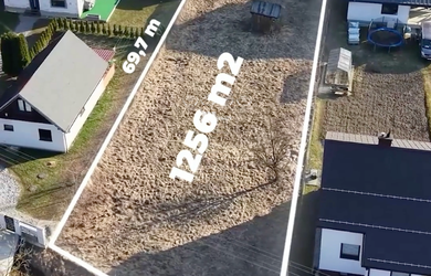Stavebný, rovinatý pozemok so všetkými IS /1256m2/ Terchová