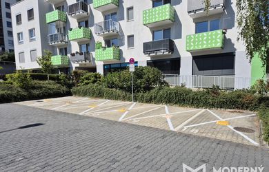 Na prenájom parkovacie státie pri komplexe Tammi 1, Dúbravka