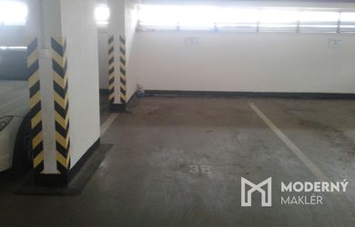 Na prenájom garážové státie Bratislava – Záhorská Bystrica