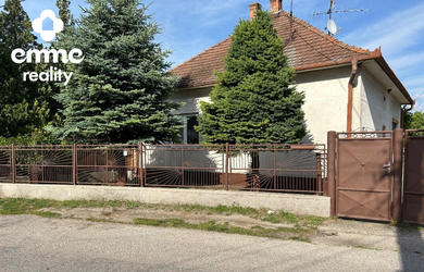 REZERVOVANÉ!  4-izbový rodinný dom na predaj v obci Vydrany