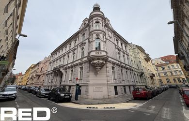 Pripravujeme do ponuky  4 - izbový byt Bratislava - Staré mesto