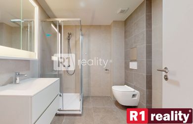 Pekný 2 izbový byt 53,2 m2 +2 x balkón, Piešťany-centrum