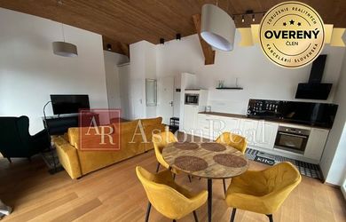 APARTMÁN 2 IZB. VYSOKÉ TATRY- TATRANSKÁ ŠTRBA - BALK.,PARK.MIESTO