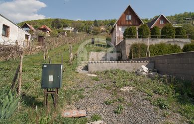 Pozemok na výstavbu rekreačnej chaty v oblasti Vinianka