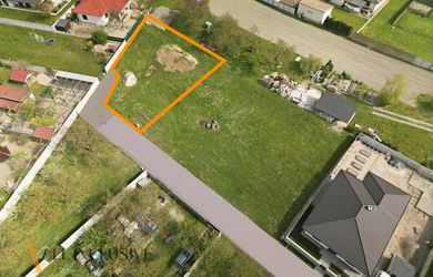 ALL INCLUSIVE | Na predaj stavebný pozemok (712 m²), Rohovce