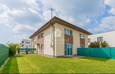 Na predaj 3. izb. mezonet 87,32 m2 s rozľahlou záhradou v Miloslavove, PREDANÝ!!!