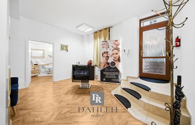 DAHLEH-Investičná príležitosť - obchodný priestor na Dunajskej v Starom Meste