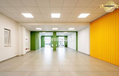 Obchodný (administratívny) priestor 24/7, 173 m2, Zvolenská cesta