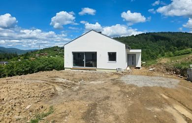 REZERVOVANÉ -Dom RD 3: Moderná novostavba 4 izb.rod.domu, typ bungalov v mestskej časti ,800 m2 - Budatínska Lehota, KNM
