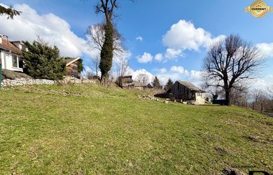 Na predaj slnečný pozemok, 1066 m², rodinný dom (LV),  Lubina