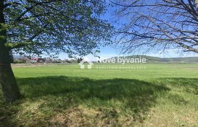 EXKLUZÍVNE na predaj pozemok, Lackovce (N005-14-ANMA)