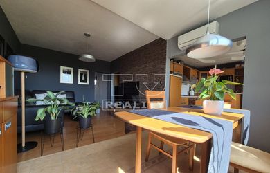 Na predaj 3 izbový byt - Tlmače - Lipník, 68 m2