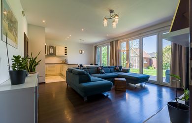 PREDAJ, 4 izbový zariadený Rodinný dom - Bungalov, Malinovo - TRI VODY