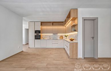BOSEN |4 izbový byt so záhradou o rozlohe 143m2 a parkovaním