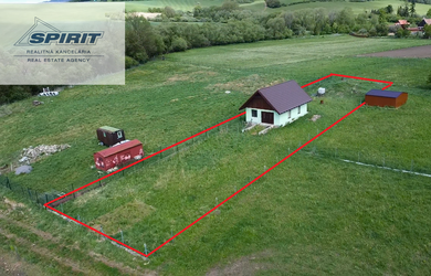 Stavebný rovinatý pozemok o výmere 1229 m² NA PREDAJ, Liptovské Beharovce