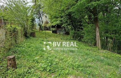BV REAL Na predaj záhrada 348 m2 Handlová FM1954