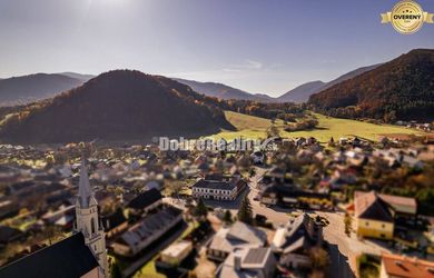 PREDAJ: Historický hostinec pod Muránskym Hradom, 1102 m2, Muráň - okr