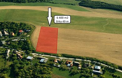 Pozemky s výborným prístupom – k. ú. Višňové | 9 030 m²